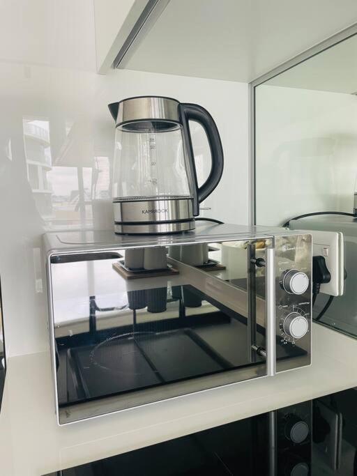 Ellipse Waterfall Luxury Apartamento *