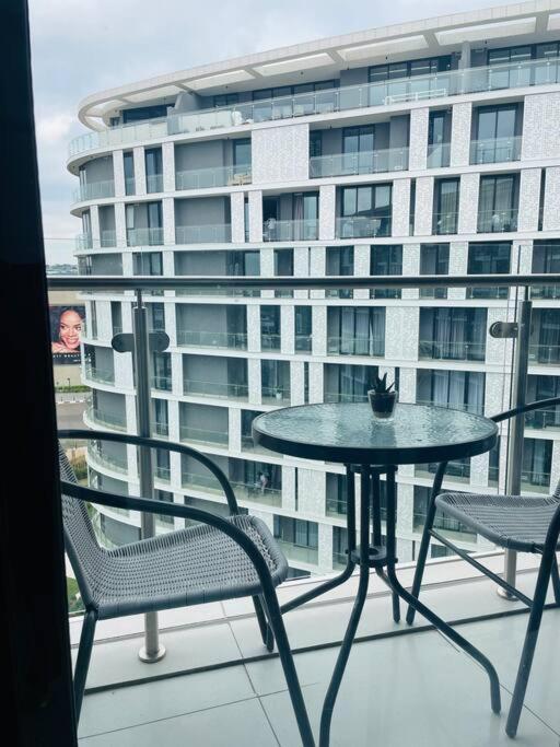 Ellipse Waterfall Luxury Midrand